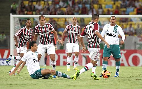 Fluminense vence o Goiás