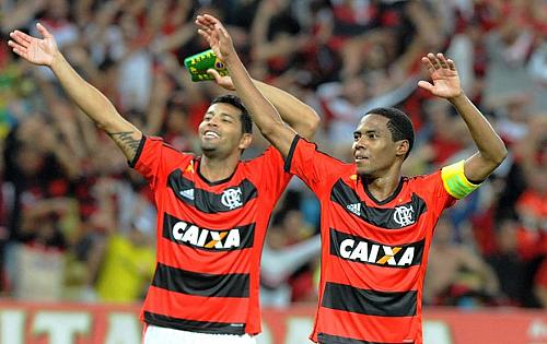 Flamengo vence