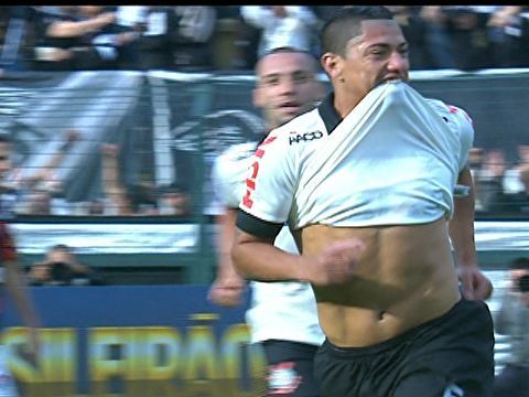 Corinthians vence o vitória