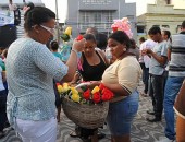 Procissão da padroeira de Maceió leva 20 mil pessoas às ruas do Centro