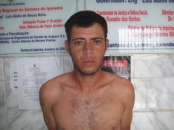 Geovânio Barbosa Vilar, de 19 anos, foi preso em flagrante.