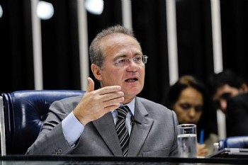 Renan presidiu a sessão em que foram aprovados os projetos de interesse do Ibama