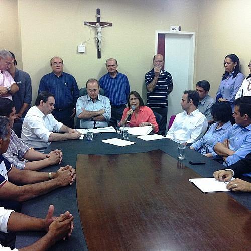 Célia Rocha, Renan Calheiros e Luciano Barbosa concedem coletiva em Arapiraca