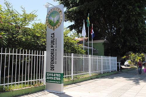 Sede da Defensoria Pública de Alagoas, na Av. Fernandes Lima