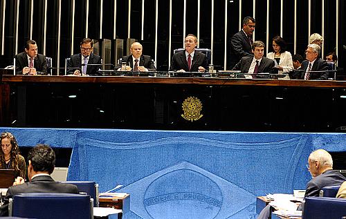 Renan defende novo Pacto Federativo para alavancar economia de estados e municípios