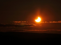 Último eclipse solar de 2013 ocorrerá neste domingo