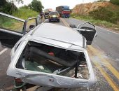 Família de turistas sofre grave acidente em Pilar; mulher morre