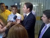 Vereadores concedem coletiva após suspensão de eleição na CMM