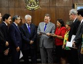 Presidente do Senado, Renan Calheiros (PMDB-AL), recebe senador Eduardo Amorim (PSC-SE) e deputados federais junto com representantes de agentes de saúde de todo o país