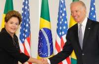 Dilma Rousseff recebe Joe Biden no Planalto, no ano passado