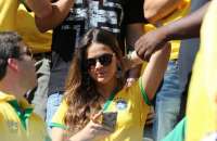Marquezine marca presença no Mineirão para acompanhar Neymar
