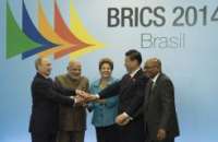 O presidente Vladimir Putin, o primeiro-ministro Narendra Modi, a presidenta Dilma Rousseff, o presidente Xi Jinping e o presidente Jacob Zuma, em foto oficial na 6ª Cúpula do Brics
