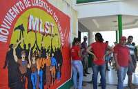 MLST ocupa prédio da Prefeitura de Joaquim Gomes