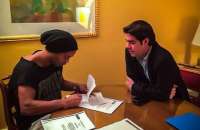 Imprensa mexicano diz que Ronaldinho assinou por dois anos