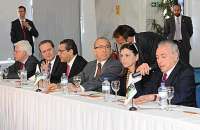 Renan defendeu maior diálogo entre PT e PMDB