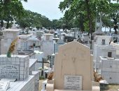 Enterros públicos em cova rasa estão suspensos no Cemitério São José