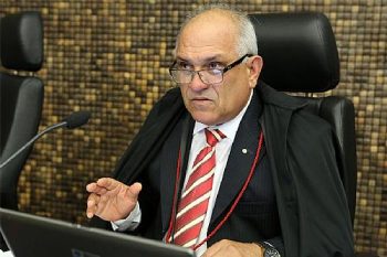 Desembargador Otávio Leão Praxedes, relator do processo