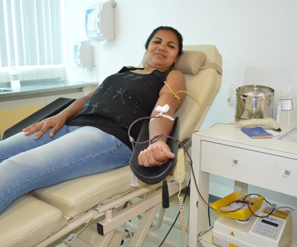 Mulheres podem doar sangue, desde que não estejma grávidas ou amamentando_foto_arquivo
