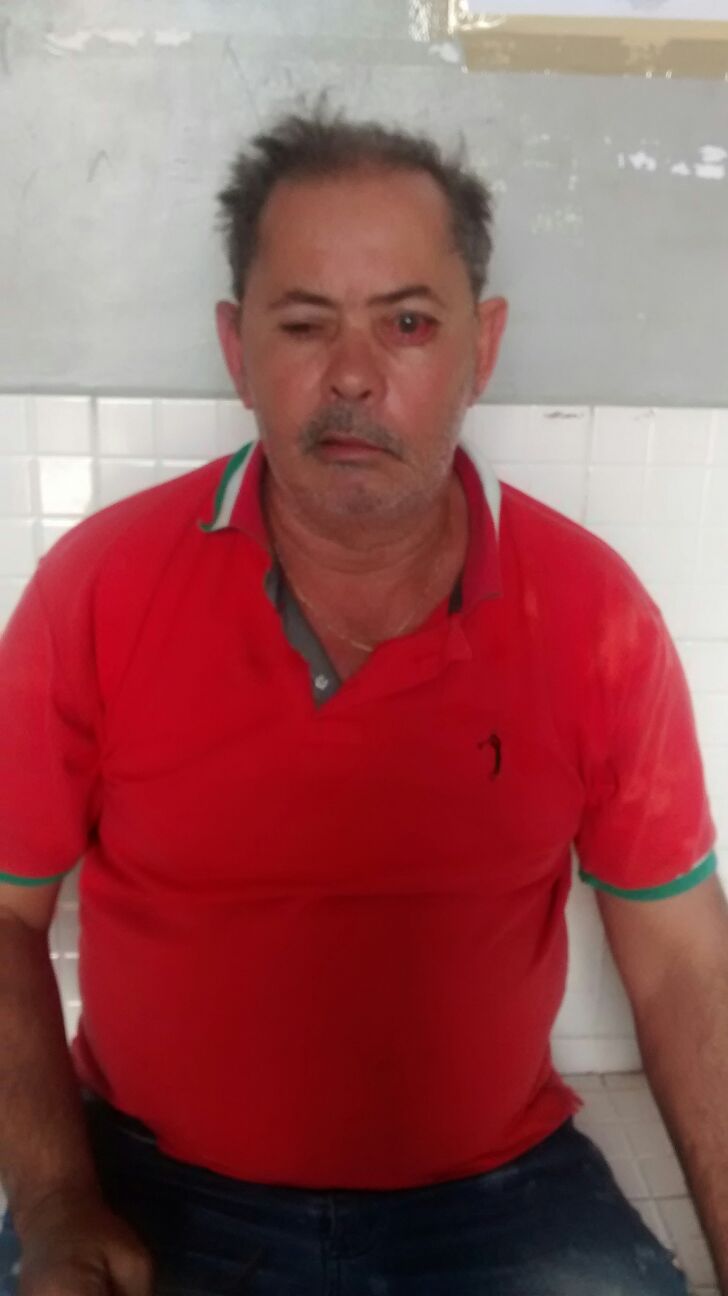 Sivaldo dos Santos, conhecido como "Cacau" foi interceptado portando um revólver de calibre 38