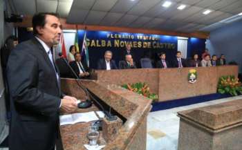  Ministro da Integração recebe título de cidadão honorário de Maceió