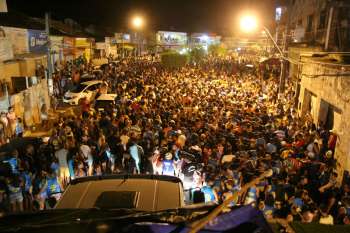 Bloco 33 Graus na Folia arrastou uma multidão em Porto Calvo