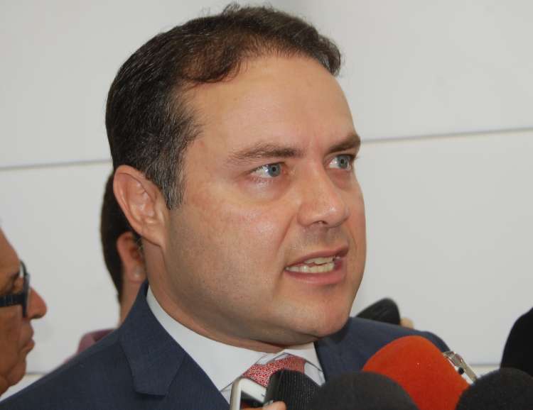 Governador Renan Filho diz que novo vazamento deve ser analisado minuciosamente