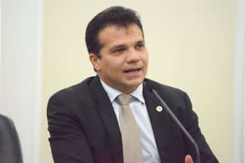 Deputado Ricardo Nezinho (PMDB)