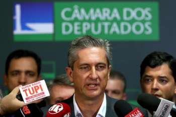 Brasília - O líder do PSD na Câmara, deputado Rogério Rosso, aguarda apenas a definição das regras da eleição para oficializar sua candidatura à presidência da Casa