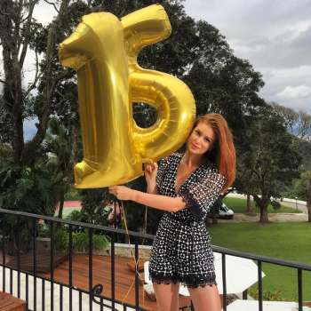 Marina Ruy Barbosa comemora 15 milhões de fãs em rede social  
