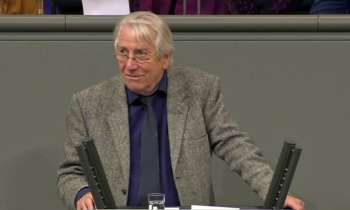 Wolfgang Gehrke, do partido A Esquerda, fala no Bundestag (Foto: Deutscher Bundestag) 