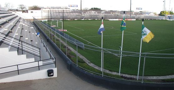 O Estádio Coaracy da Mata Fonseca em Arapiraca é um dos dois estádio liberados para o Alagoano