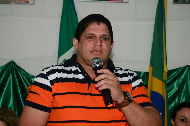 Ex-prefeito Ademir Rufino