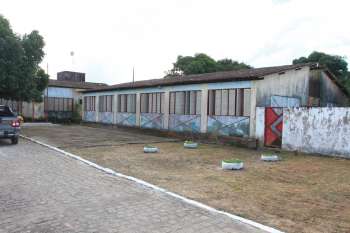Escola Estadual Izidro Teixeira, em Chã Preta