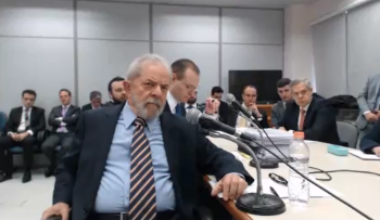 Lula presta depoimento a Sérgio Moro em Curitiba 
