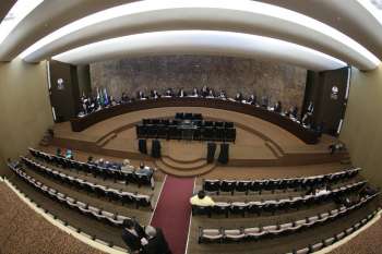 Plenário do Tribunal de Justiça de Alagoas, no Centro de Maceió.