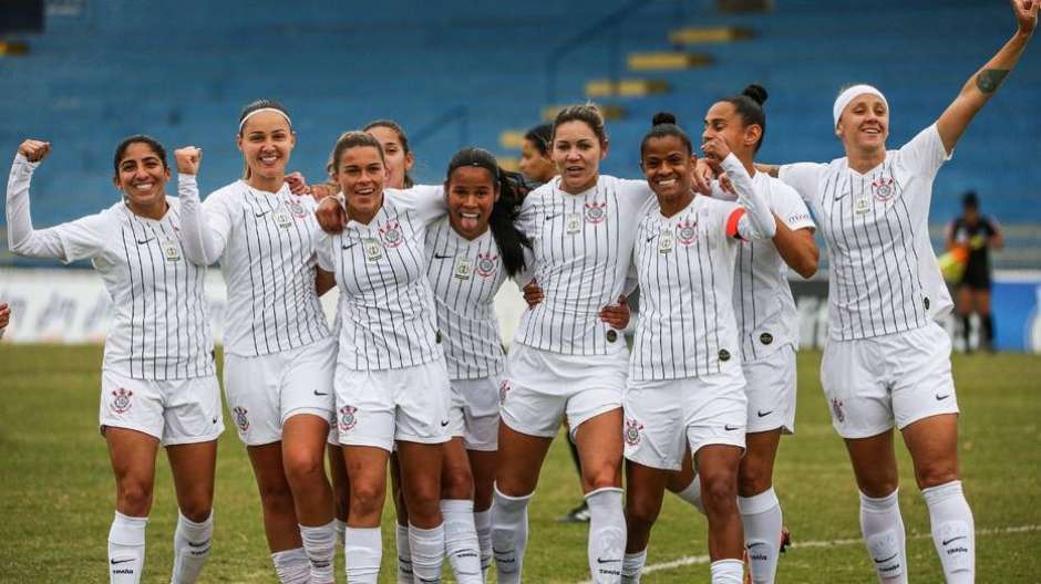 Time Feminino Do Corinthians Goleia E Fica A Uma Vitoria De Recorde Mundial Alagoas 24 Horas Lider Em Noticias On Line De Alagoas